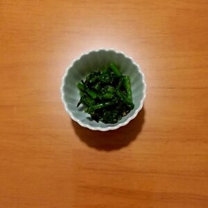 春菊の白胡麻和え